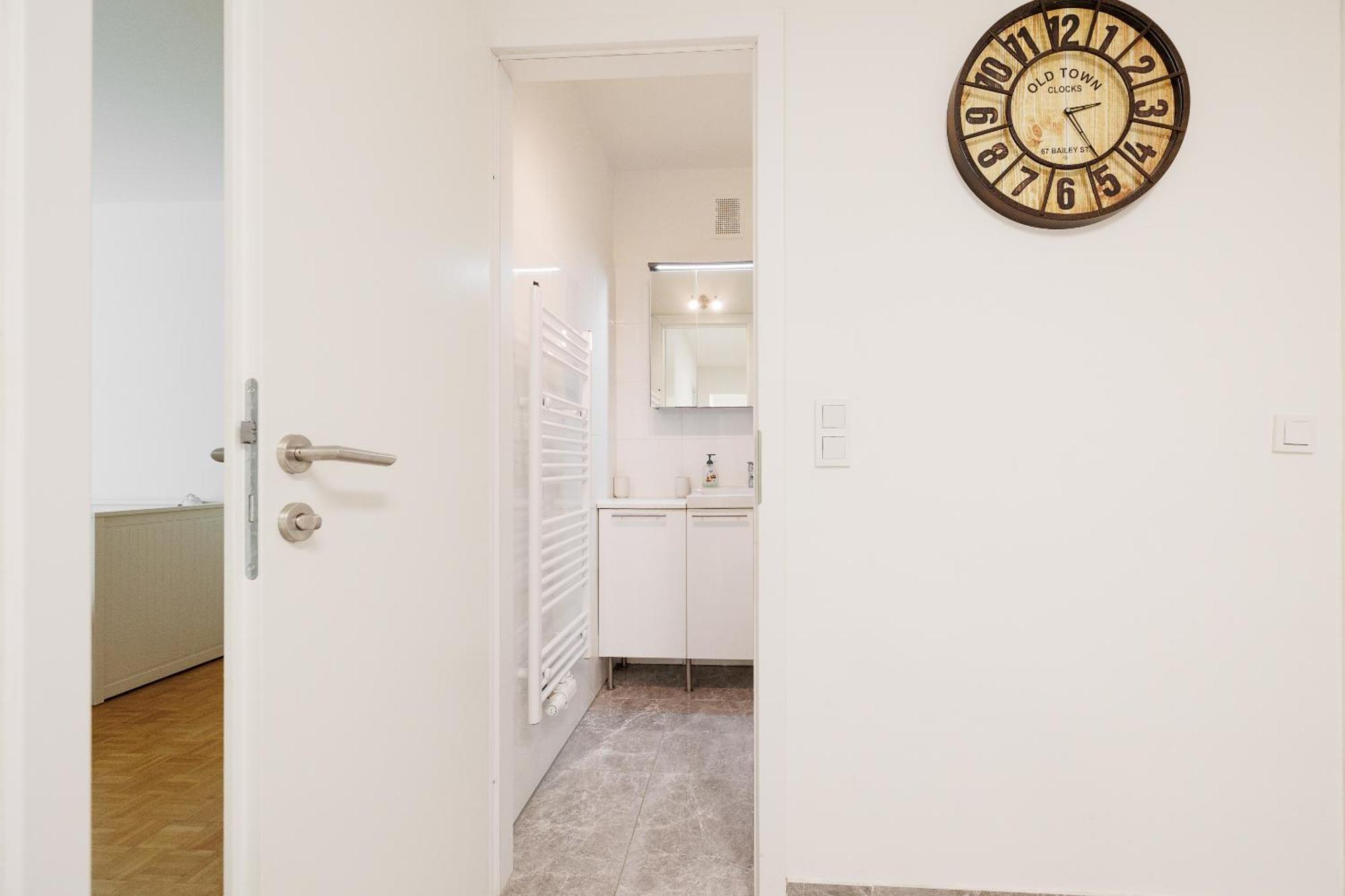 Cozy, Spacious And Charming 4 Bedrooms Apartament Vienna Luaran gambar