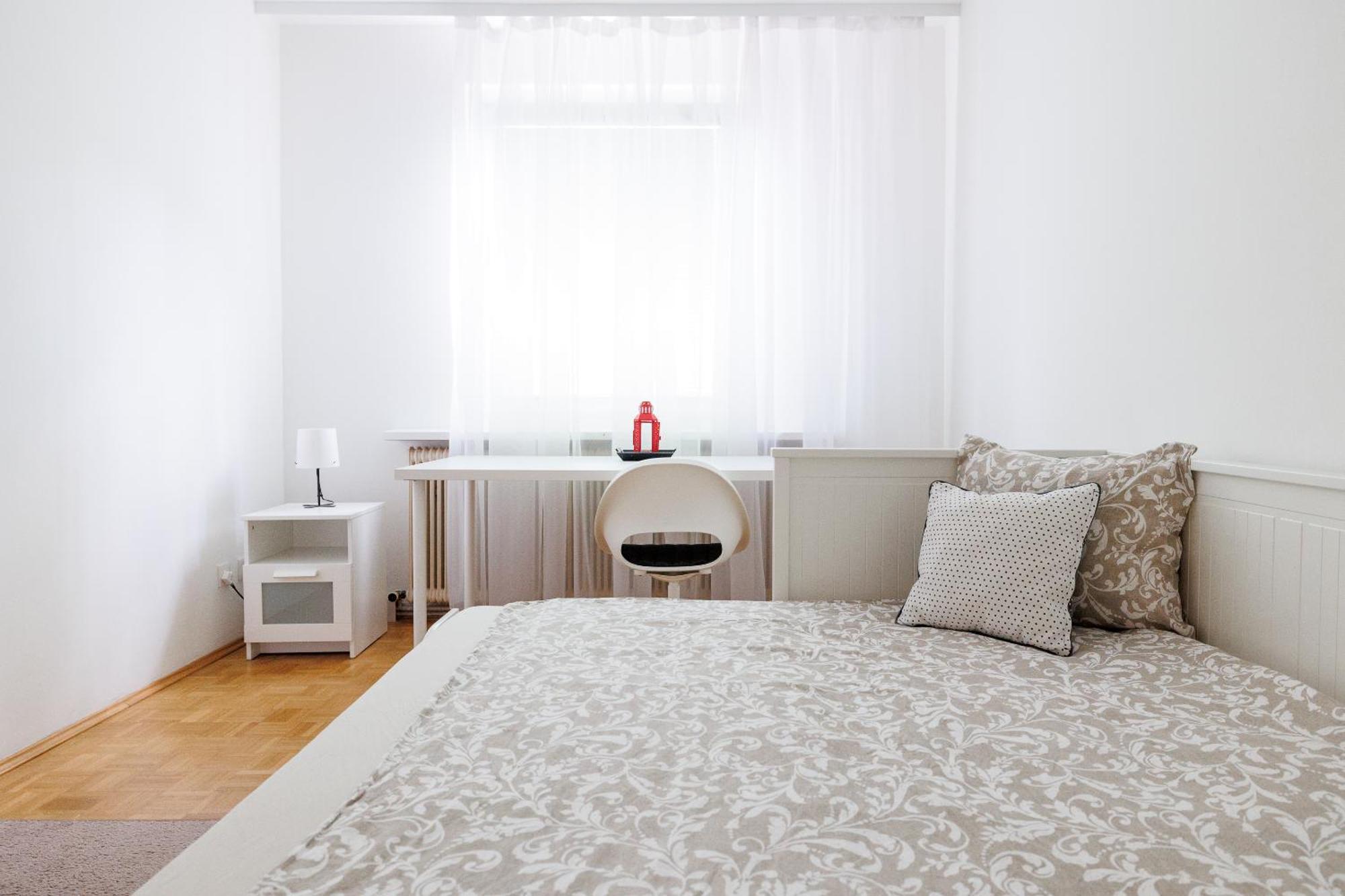 Cozy, Spacious And Charming 4 Bedrooms Apartament Vienna Luaran gambar