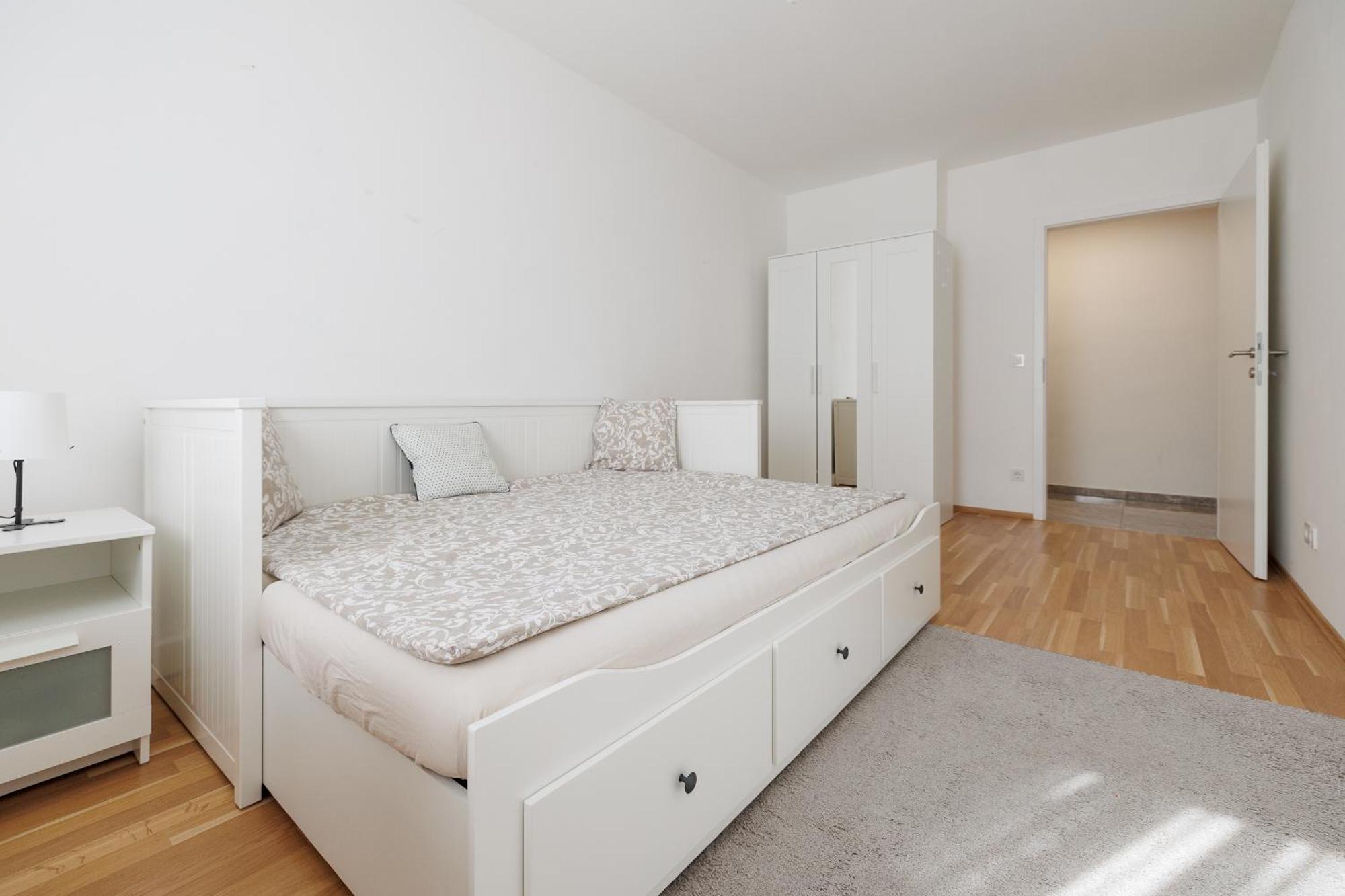 Cozy, Spacious And Charming 4 Bedrooms Apartament Vienna Luaran gambar